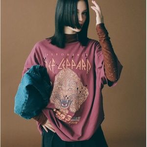 Def Leppard 1983 Tour Oversized Tee